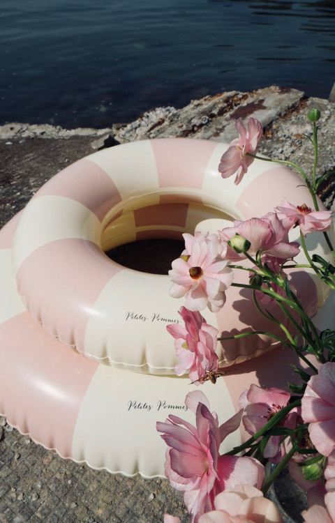 Nafukovací plavecký kruh 90 cm | francouzská růžová - Petites Pommes